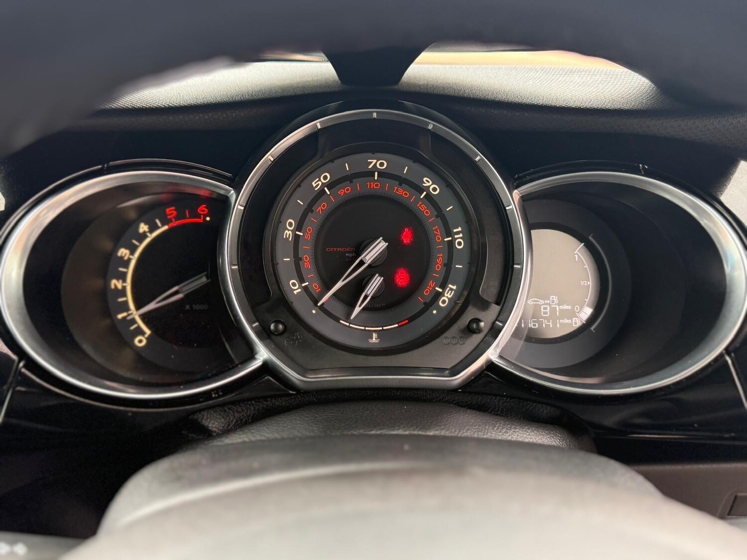 Citroen DS3 (64) - 1.6 e-HDi DStyle Euro 5 (s/s) 2dr - Image 22