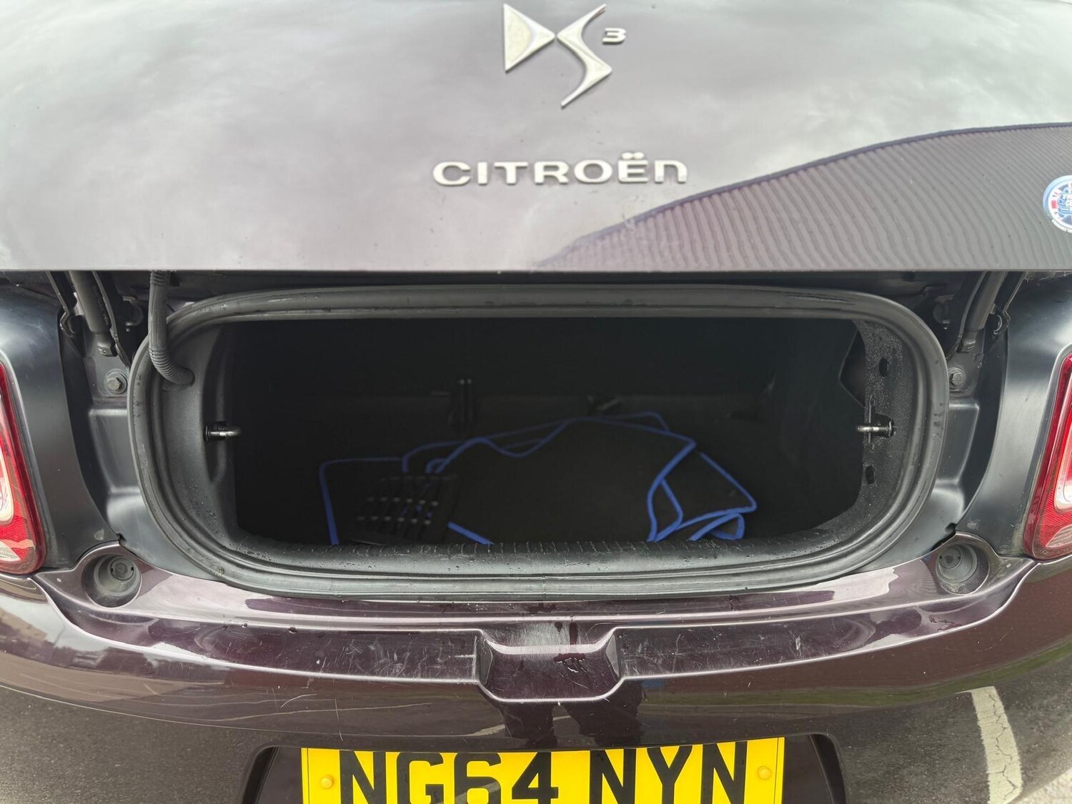 Citroen DS3 (64) - 1.6 e-HDi DStyle Euro 5 (s/s) 2dr - Image 28