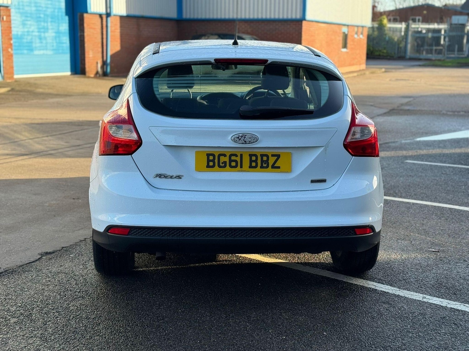 Used Ford Focus 2011 for sale - 77016149: Photo 2