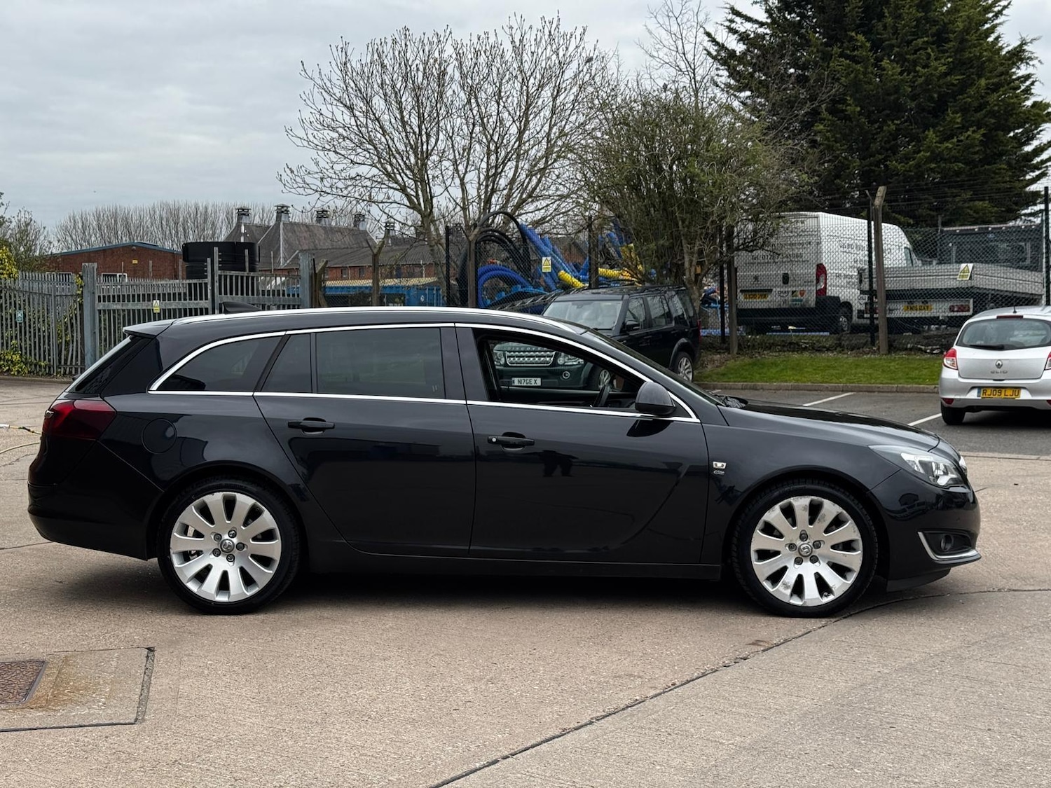 Used Vauxhall Insignia 2016 for sale - 78099817: Photo 9
