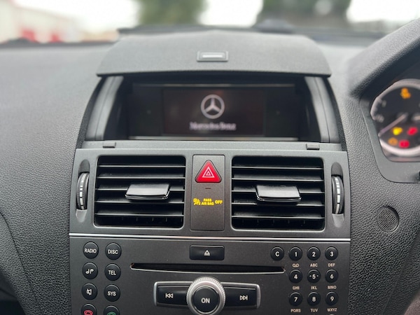 Used Mercedes-Benz C Class 2011 for sale - 76269937: Photo 16