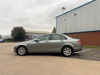 Used Mercedes-Benz C Class 2011 for sale - 76269937: Photo 3
