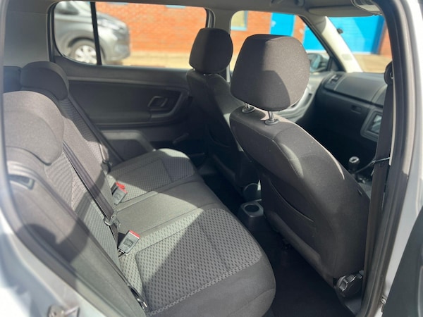 Used Skoda Fabia 2013 for sale - 76199712: Photo 14