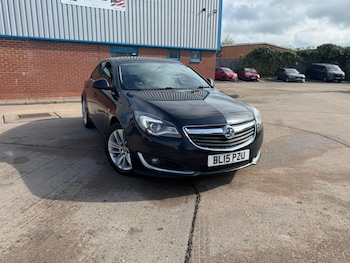 Used Vauxhall Insignia 2015 for sale - 78260853: Photo