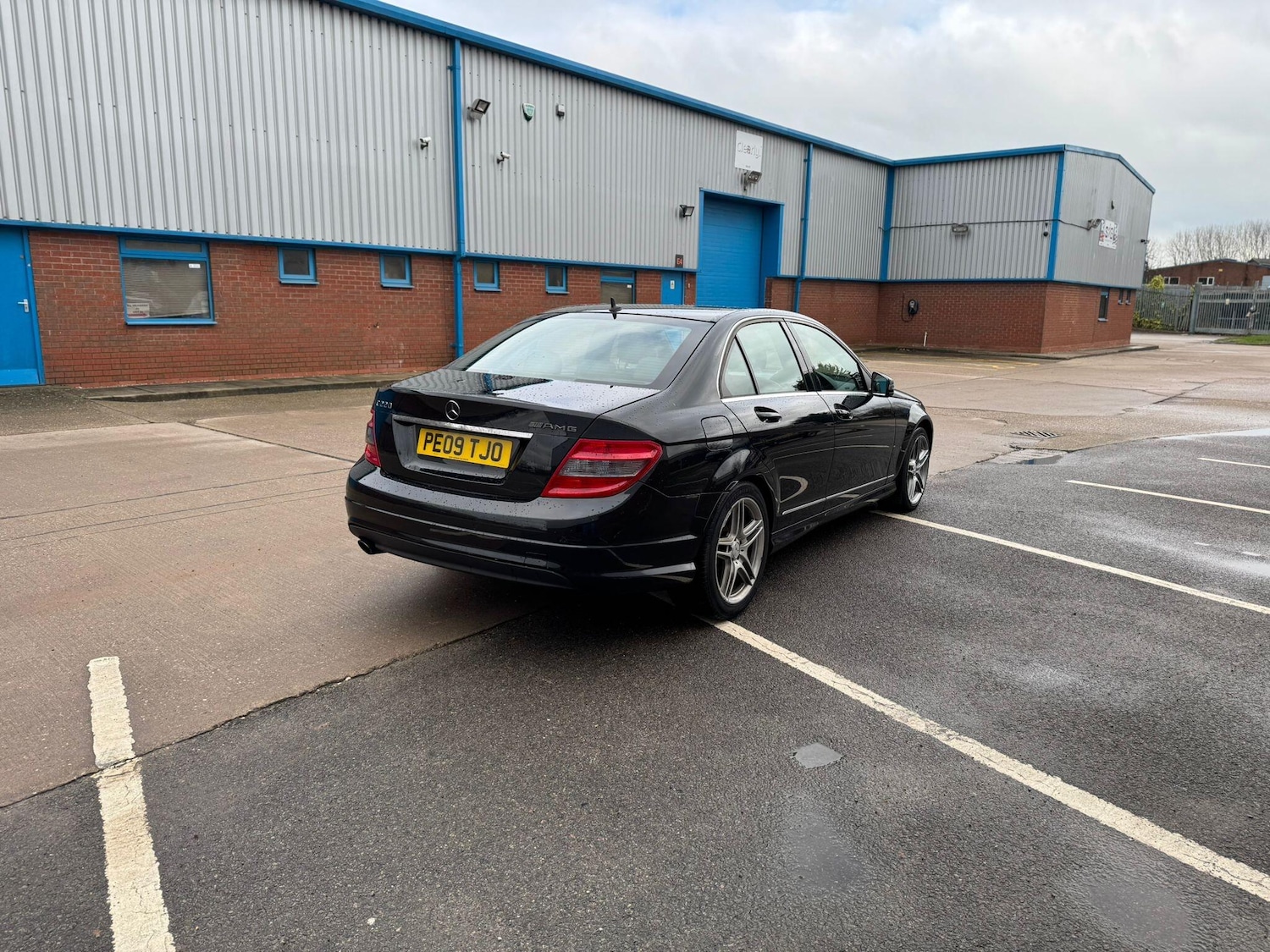 Used Mercedes-Benz C Class 2009 for sale - 77495773: Photo 10