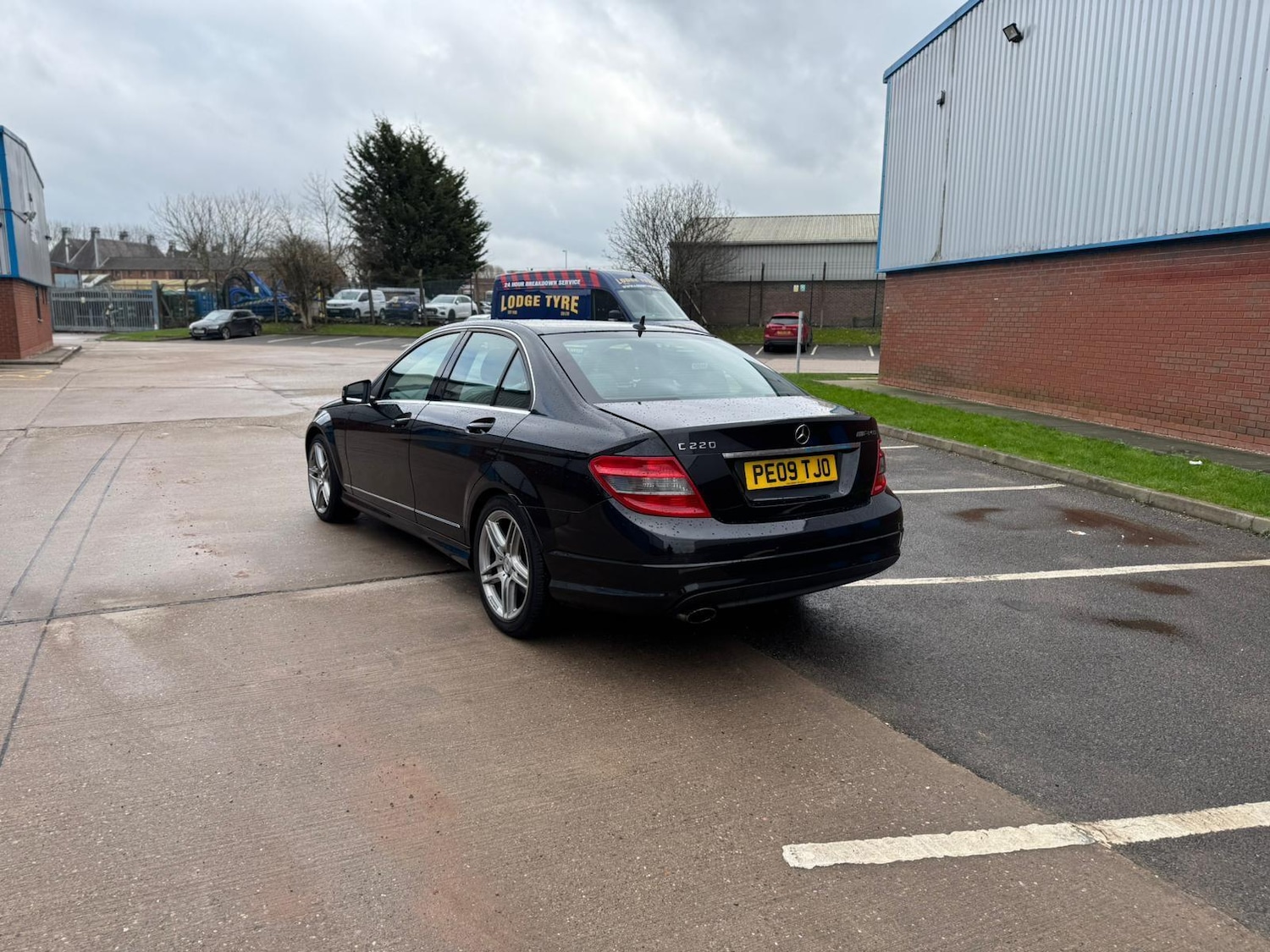 Used Mercedes-Benz C Class 2009 for sale - 77495773: Photo 12