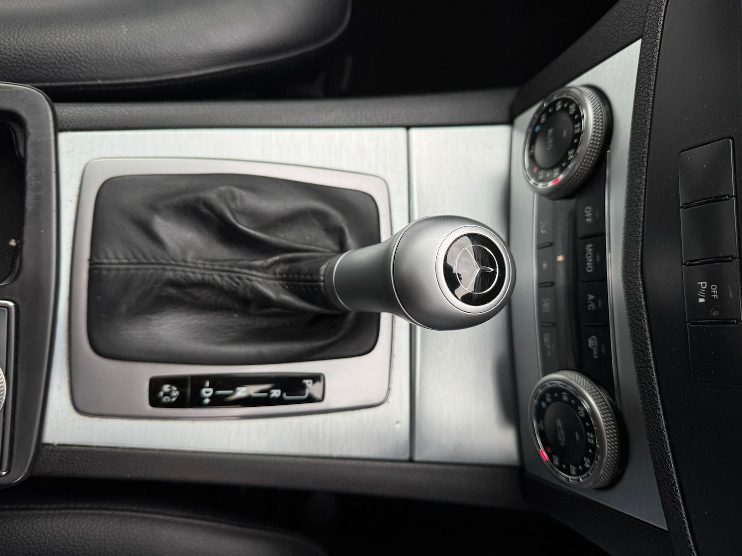 Used Mercedes-Benz C Class 2009 for sale - 77495773: Photo 19