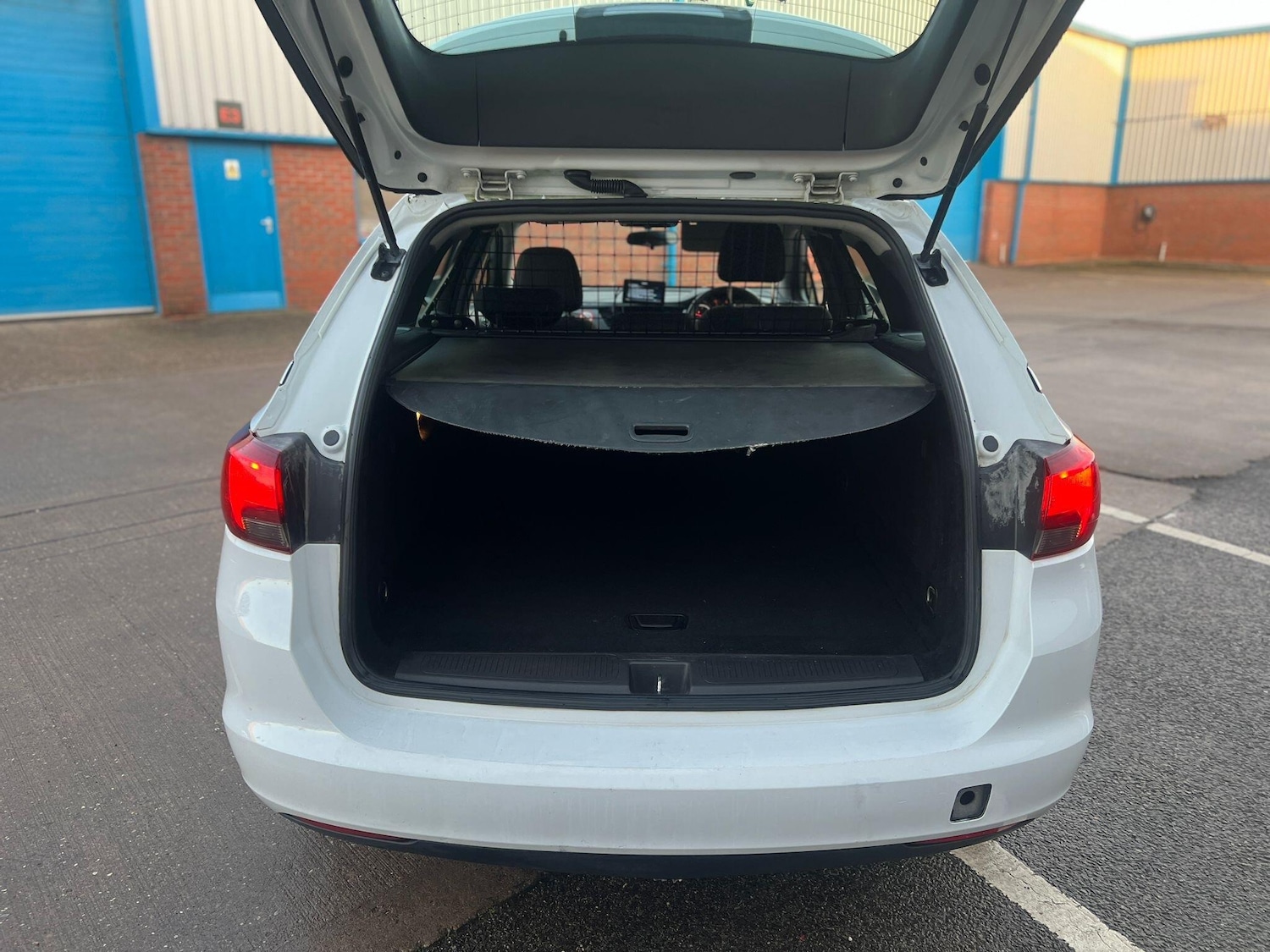 Used Vauxhall Astra 2019 for sale - 76926971: Photo 24