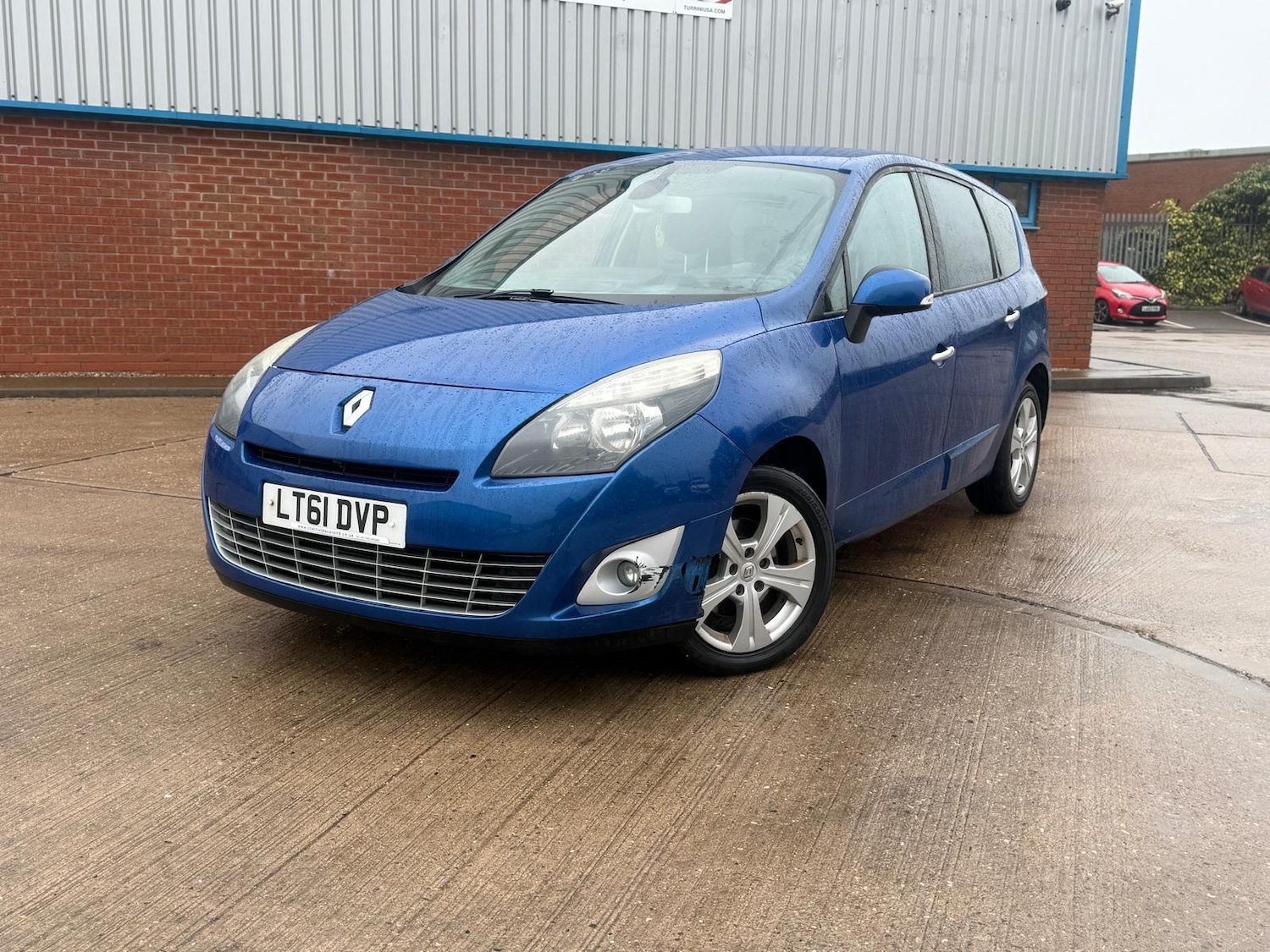 Used Renault Grand Scenic 2011 for sale - 77537357: Photo 6