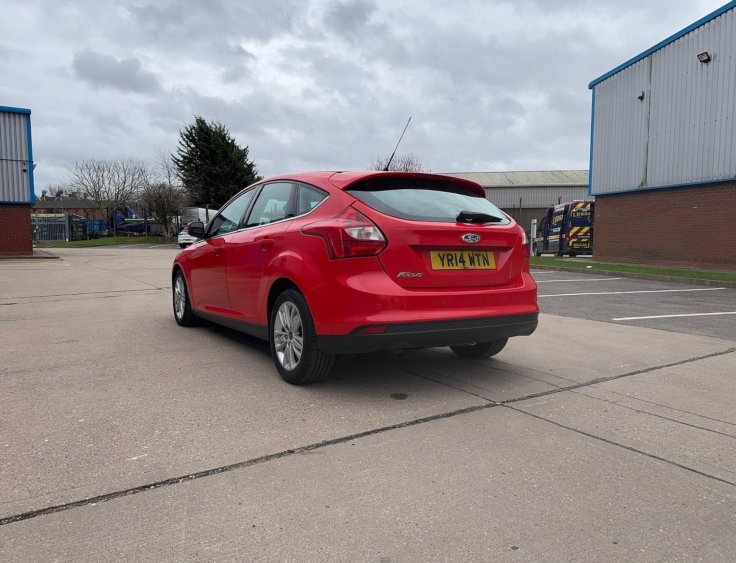 Used Ford Focus for sale - 77683709: Photo 4