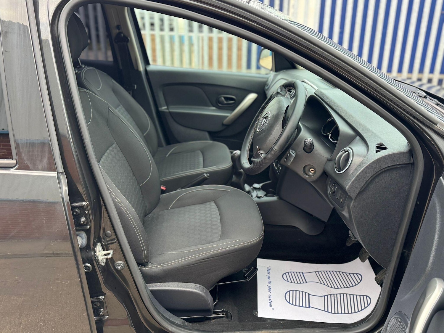 Used Dacia Sandero 2015 for sale - 76349811: Photo 23