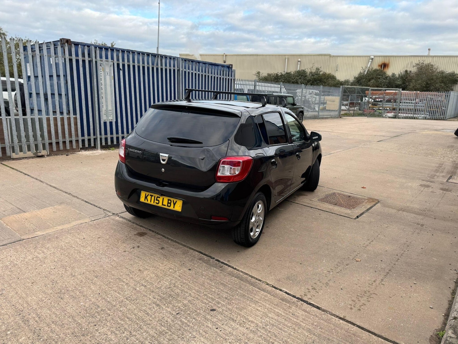 Used Dacia Sandero 2015 for sale - 76349811: Photo 9