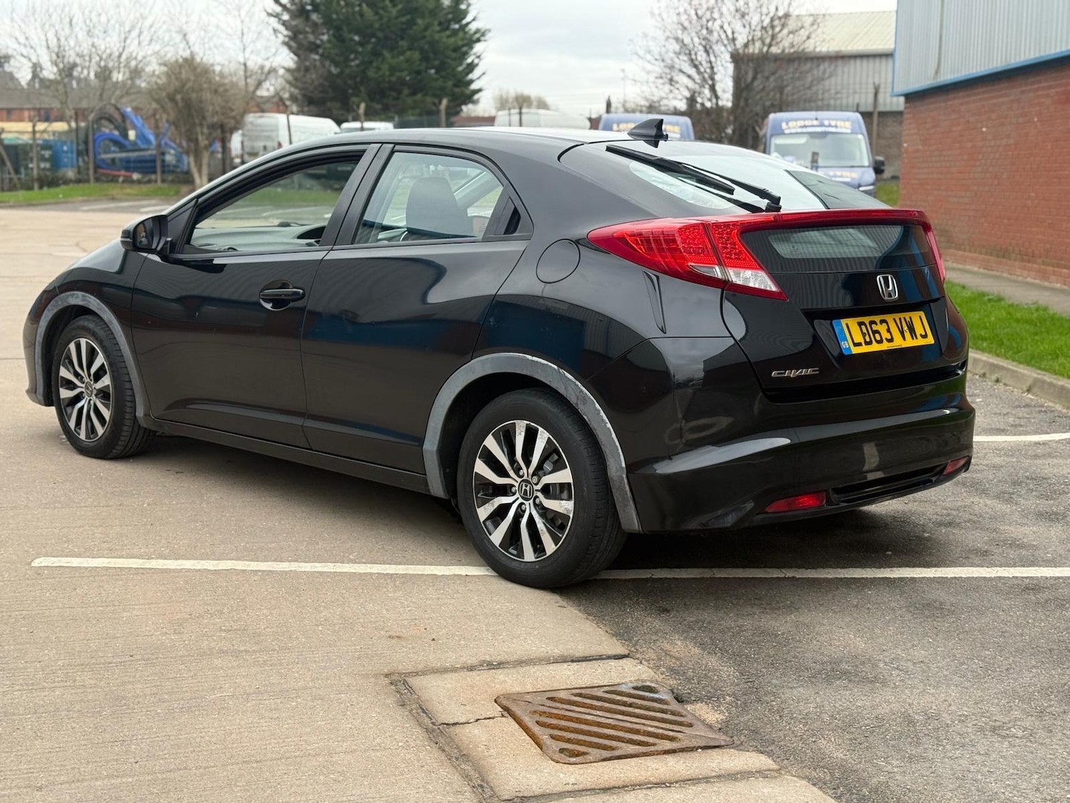 Used Honda Civic 2013 for sale - 77074509: Photo 12