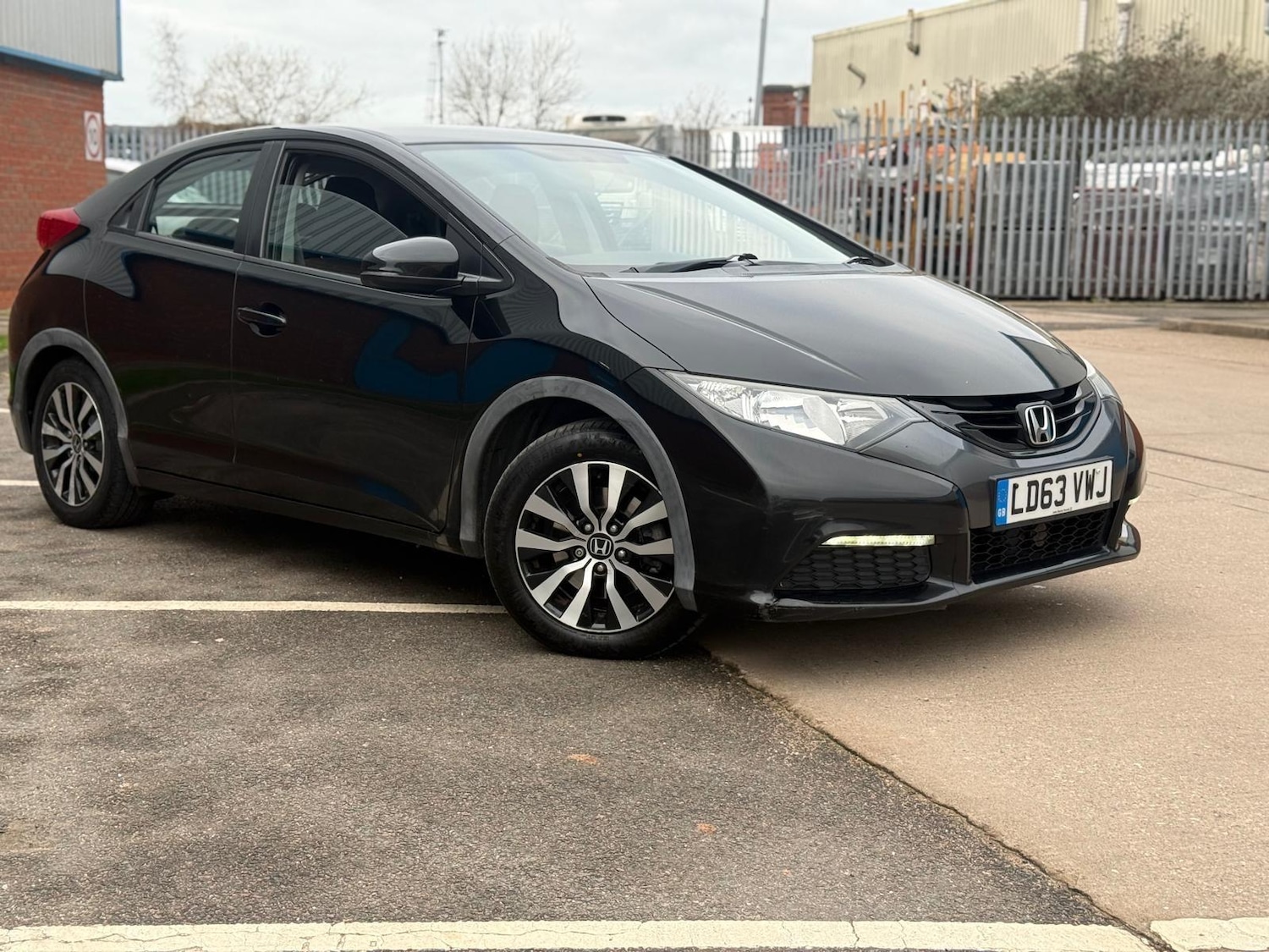 Used Honda Civic 2013 for sale - 77074509: Photo 5