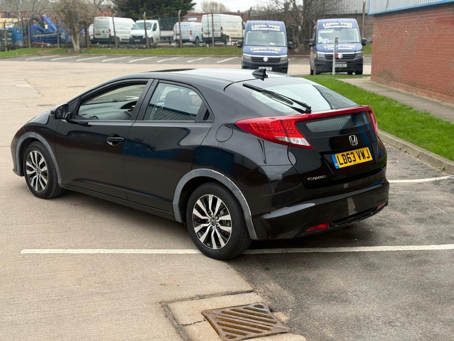 Used Honda Civic 2013 for sale - 77074509: Photo 8