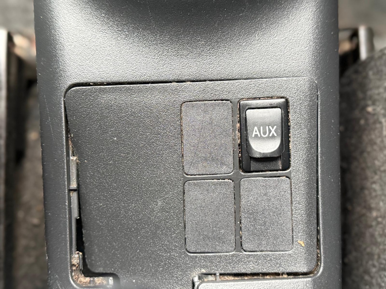 Used Toyota Yaris 2011 for sale - 76318180: Photo 20