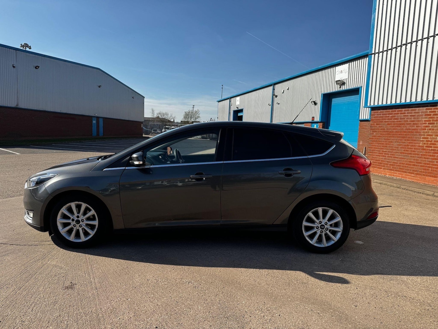 Used Ford Focus 2015 for sale - 77940496: Photo 11