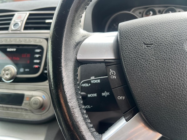 Used Ford Kuga 2011 for sale - 76199881: Photo 17