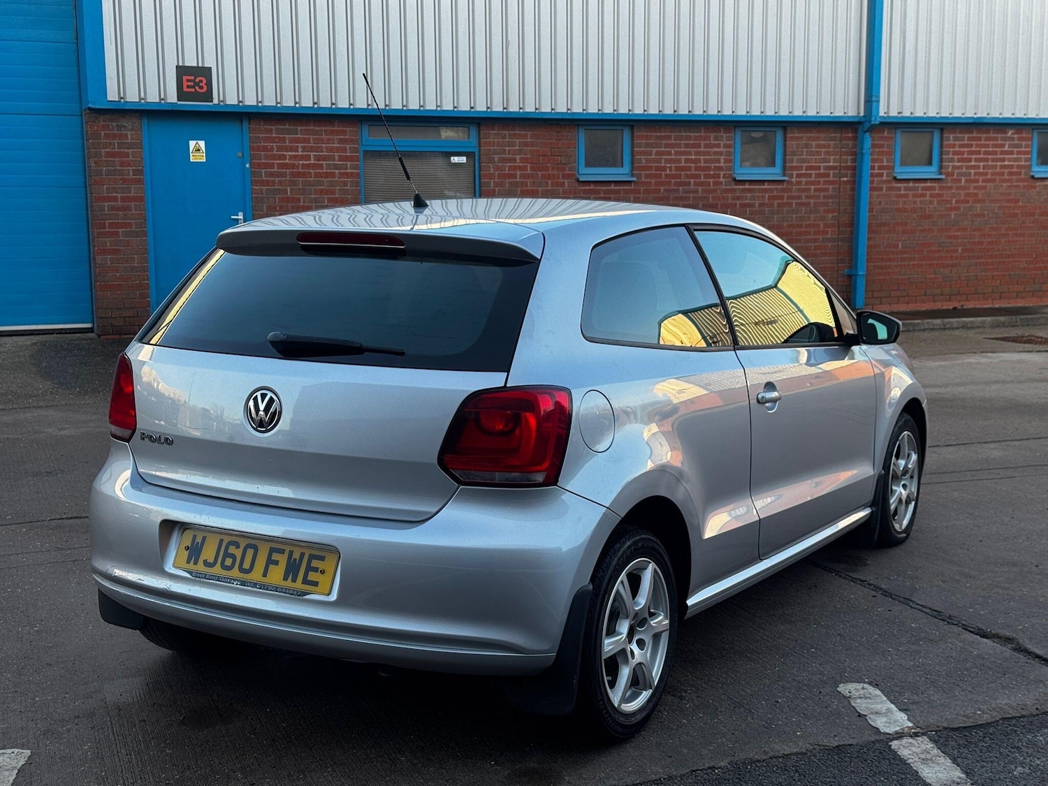 Used Volkswagen Polo 2010 for sale - 77166829: Photo 12