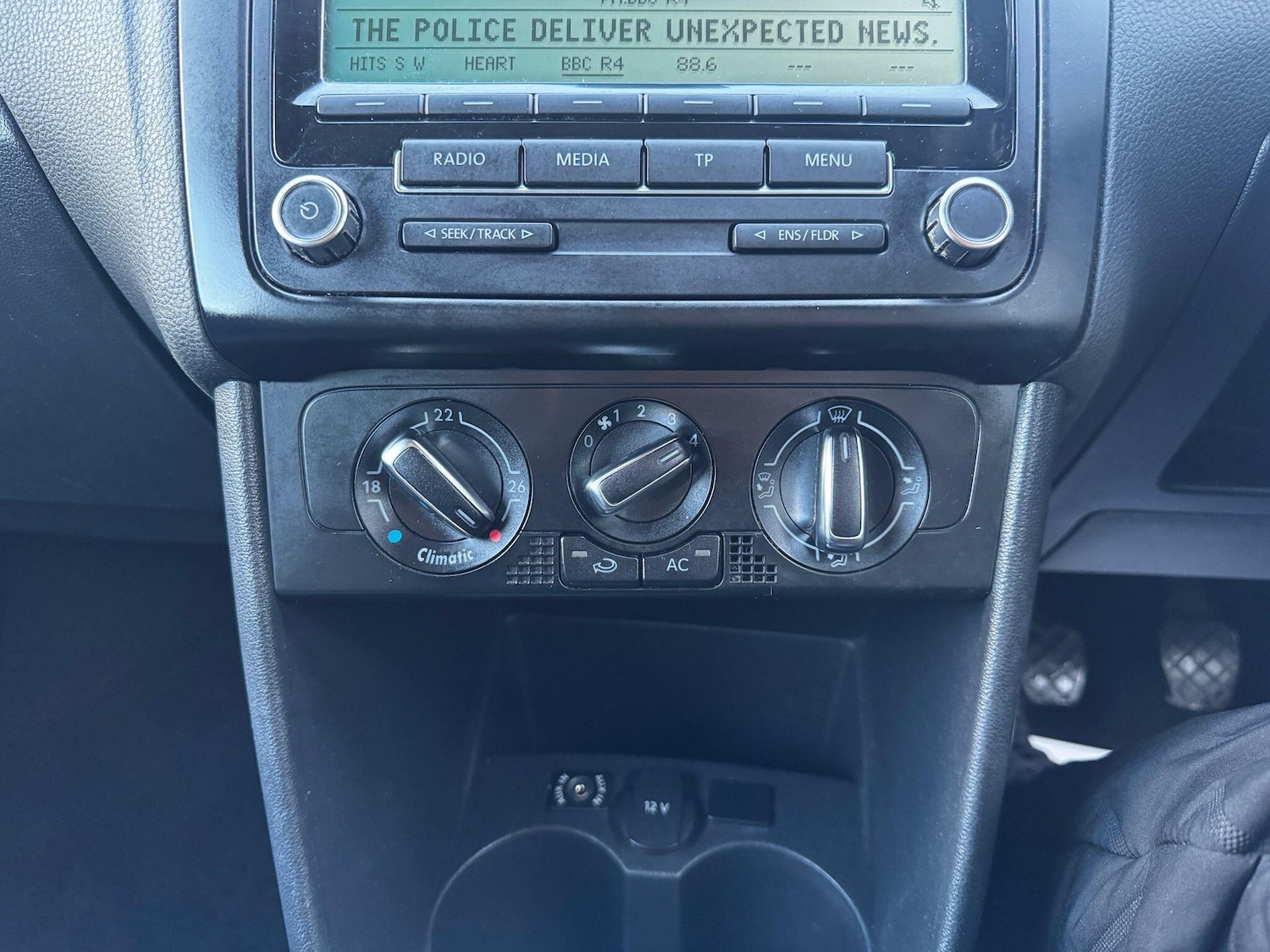 Used Volkswagen Polo 2010 for sale - 77166829: Photo 18