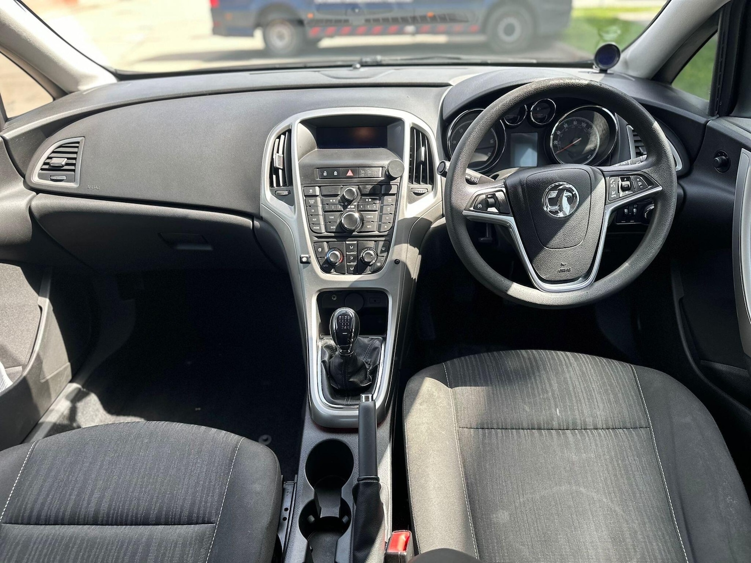 Used Vauxhall Astra 2009 for sale - 77029249: Photo 23