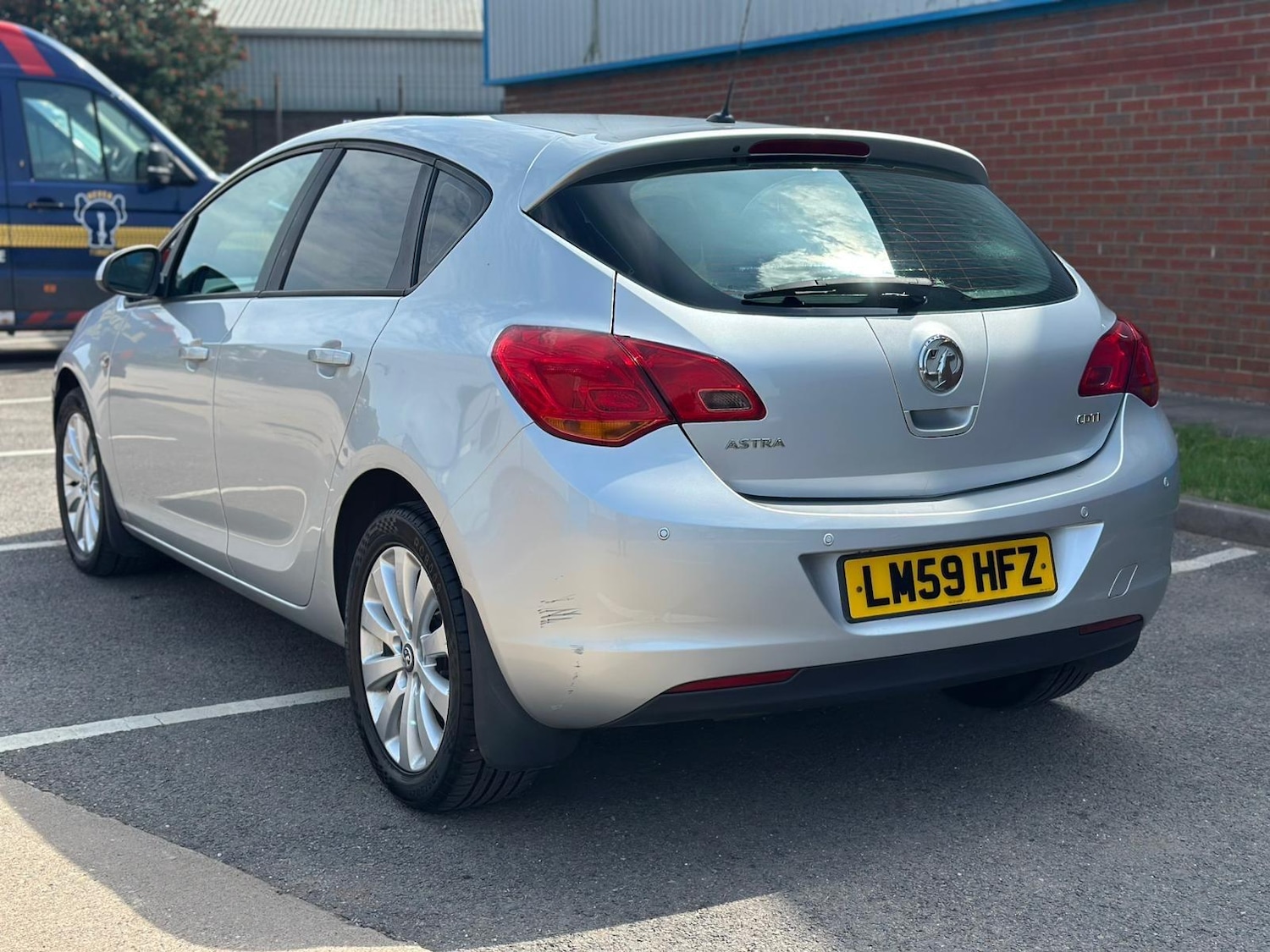 Used Vauxhall Astra 2009 for sale - 77029249: Photo 5