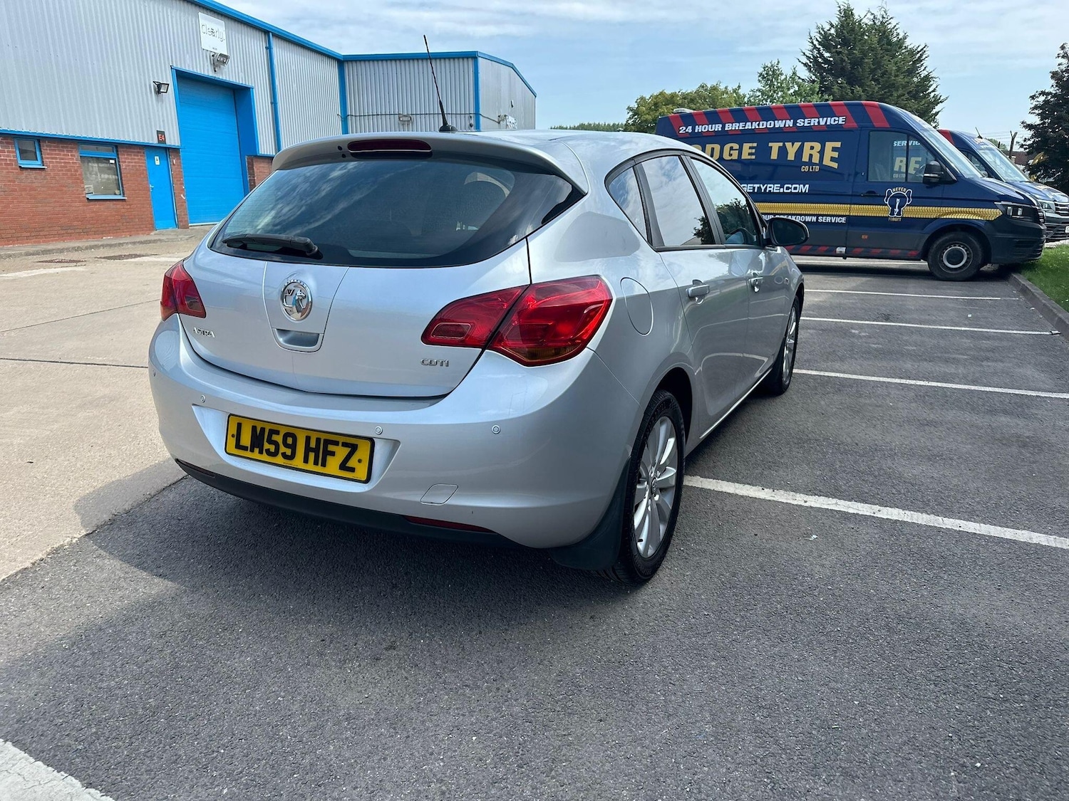 Used Vauxhall Astra 2009 for sale - 77029249: Photo 9