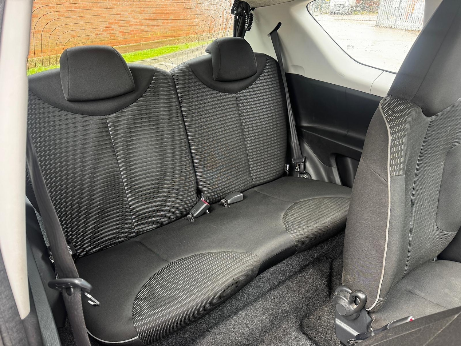 Used Peugeot 107 2012 for sale - 77411053: Photo 14