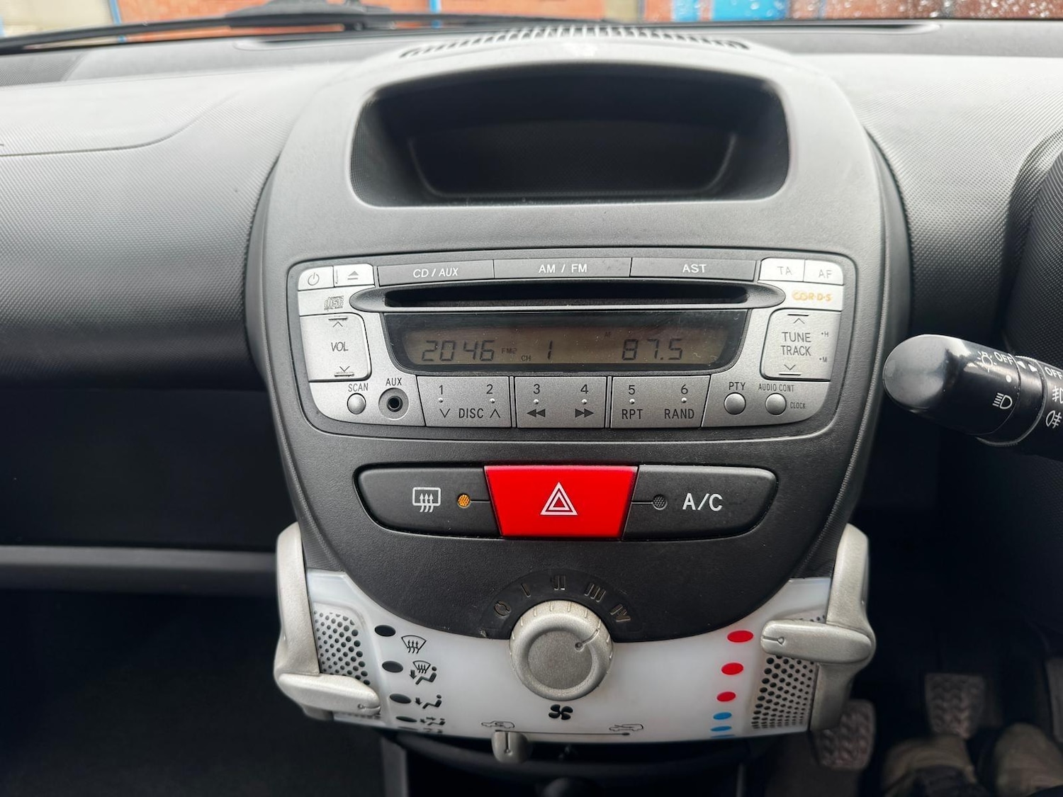 Used Peugeot 107 2012 for sale - 77411053: Photo 15