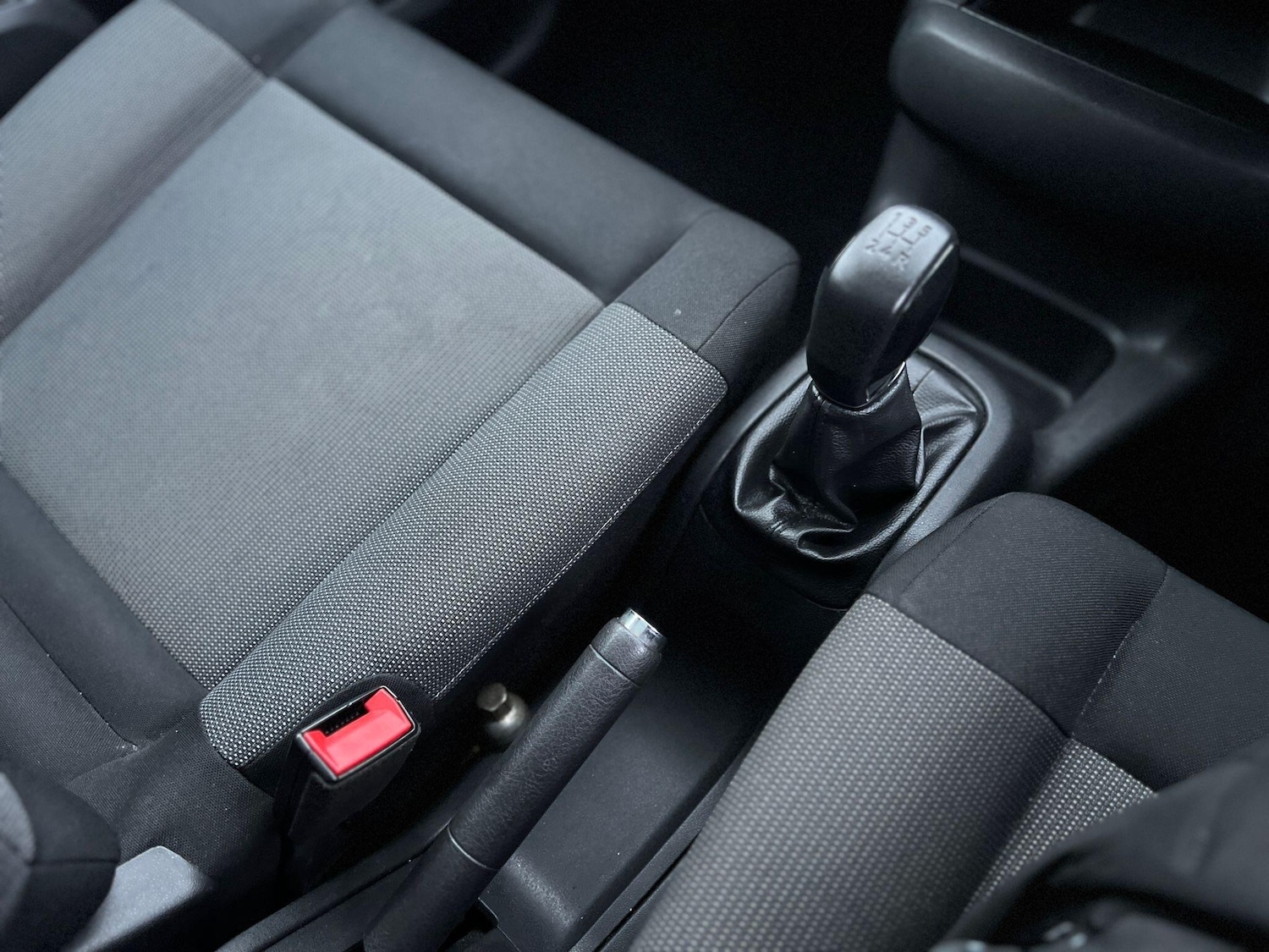 Used Citroen C4 Cactus 2015 for sale - 76727856: Photo 18