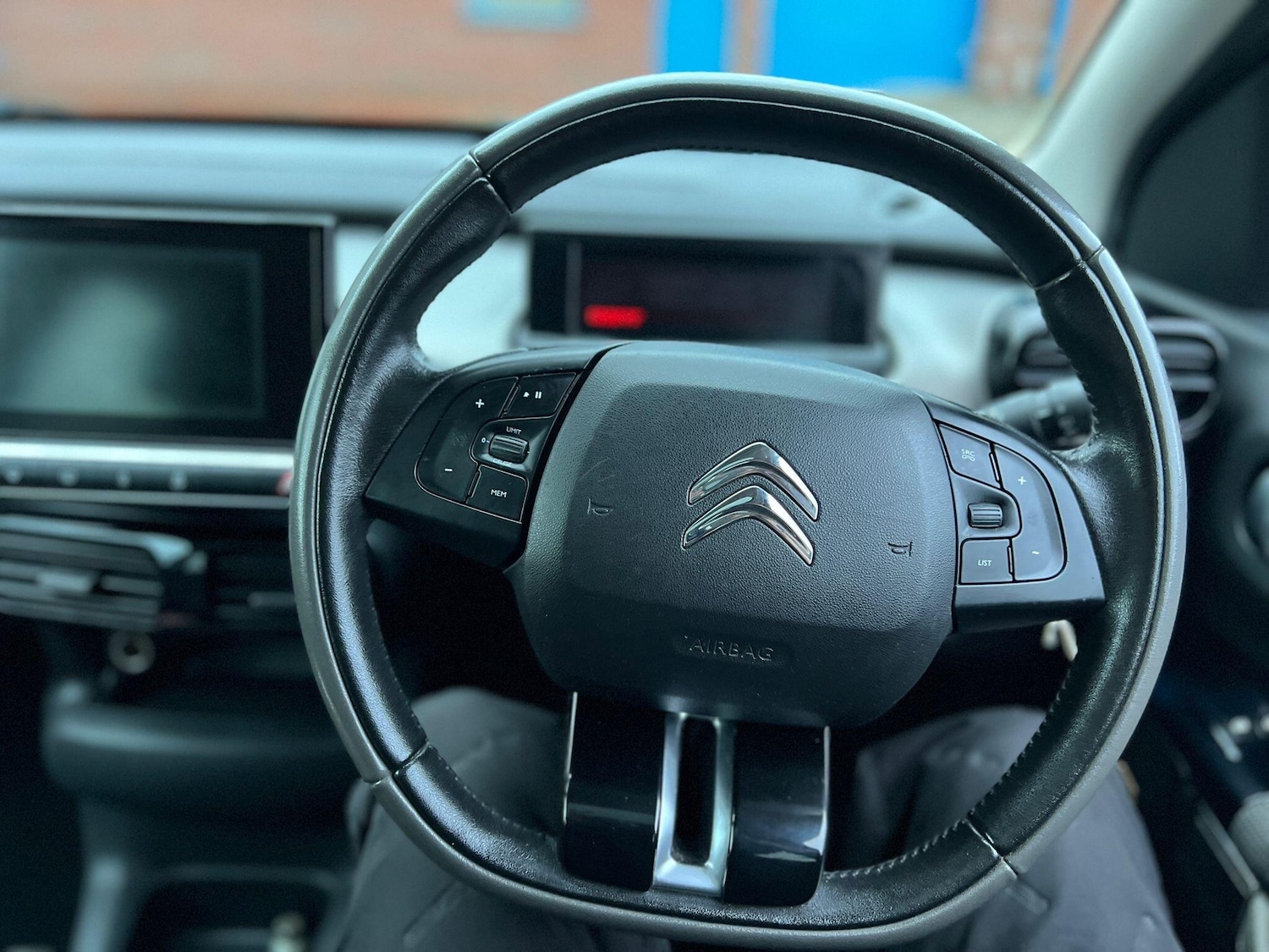 Used Citroen C4 Cactus 2015 for sale - 76727856: Photo 20