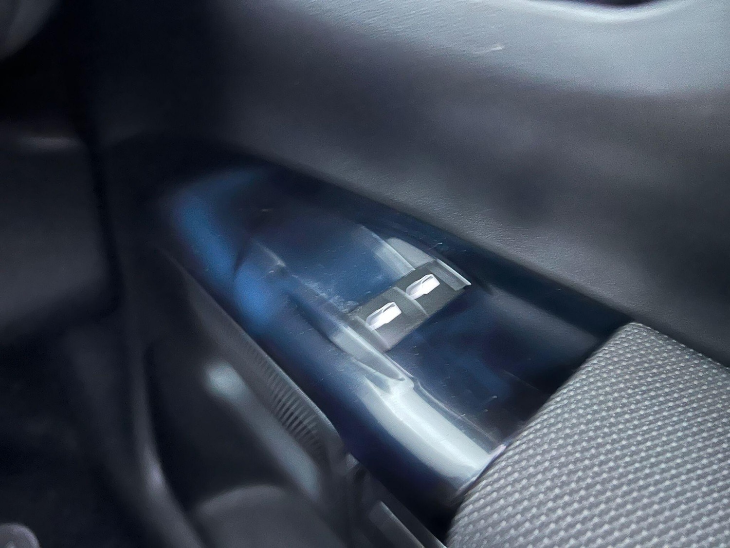 Used Citroen C4 Cactus 2015 for sale - 76727856: Photo 22