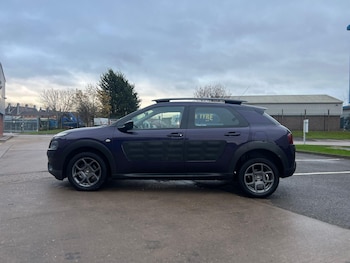 Used Citroen C4 Cactus 2015 for sale - 76727856: Photo