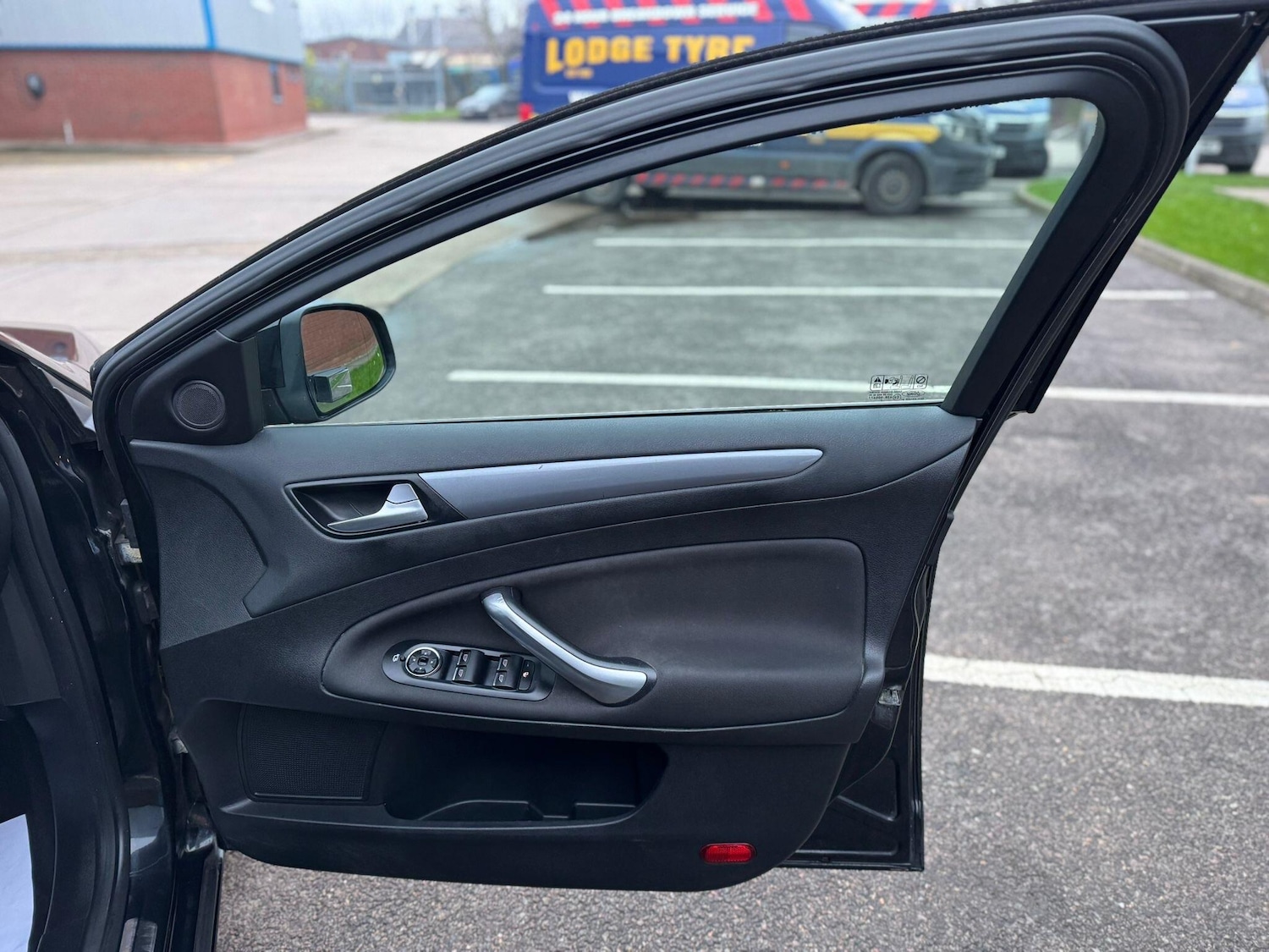 Used Ford Mondeo 2013 for sale - 77028958: Photo 13