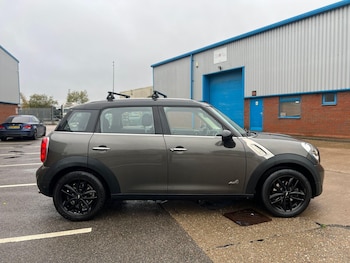 Used MINI Countryman 2011 for sale - 76592517: Photo