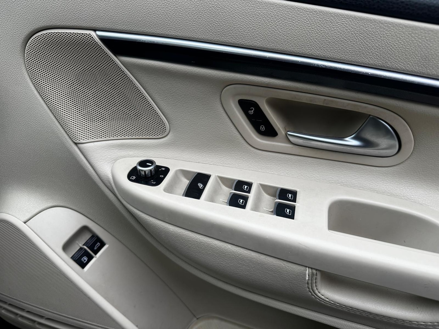 Used Volkswagen EOS 2014 for sale - 77278623: Photo 21