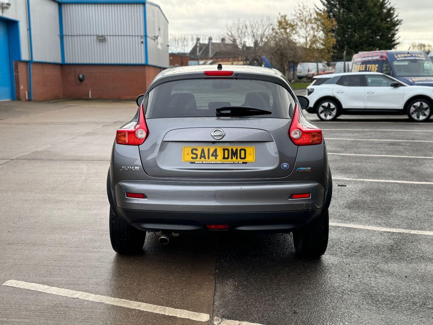 Used Nissan Juke 2014 for sale - 76742526: Photo 2