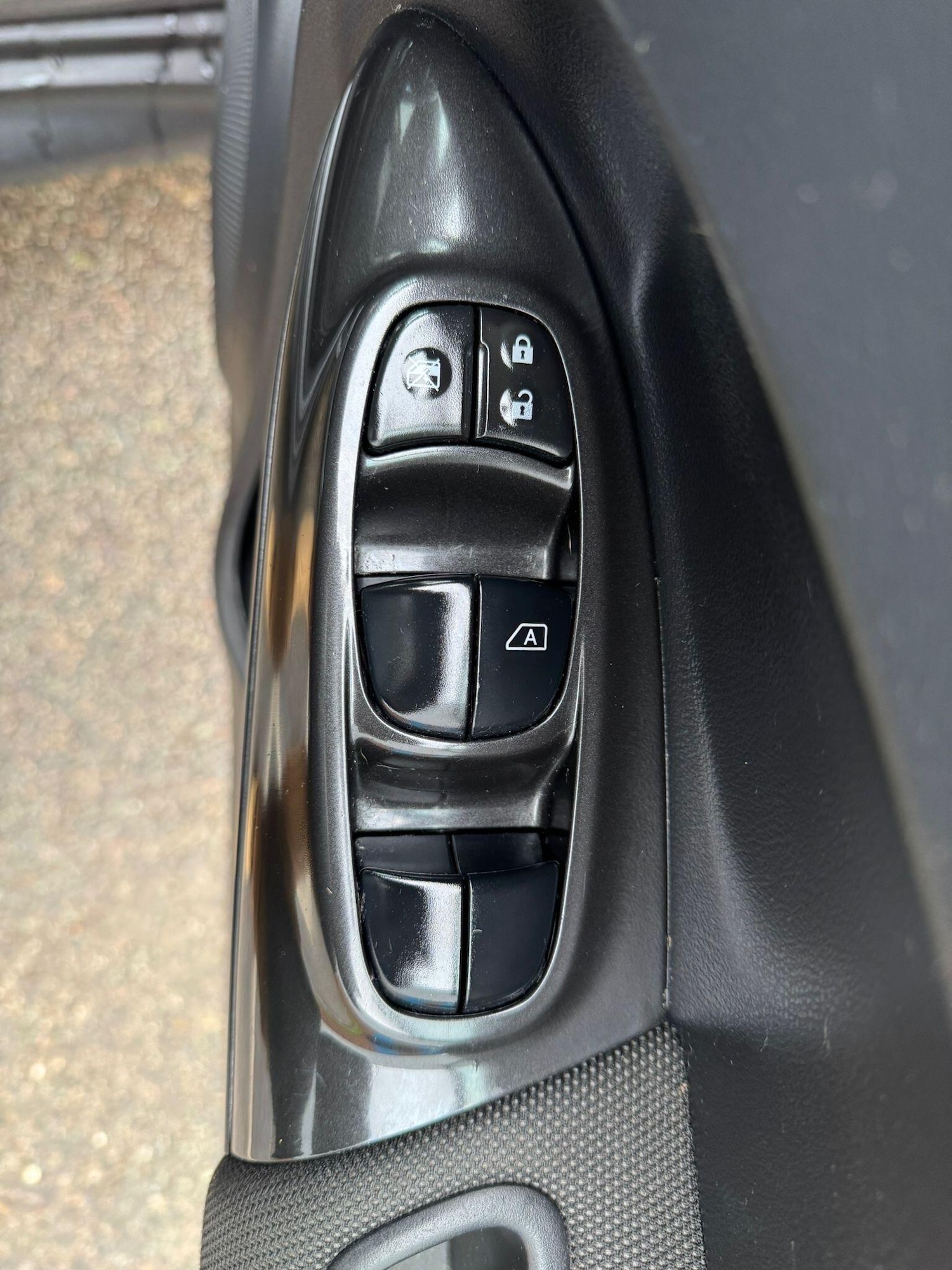 Used Nissan Juke 2014 for sale - 76742526: Photo 25