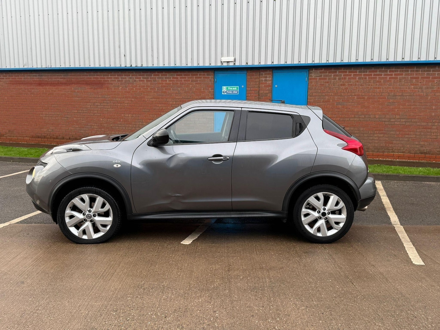 Used Nissan Juke 2014 for sale - 76742526: Photo 4