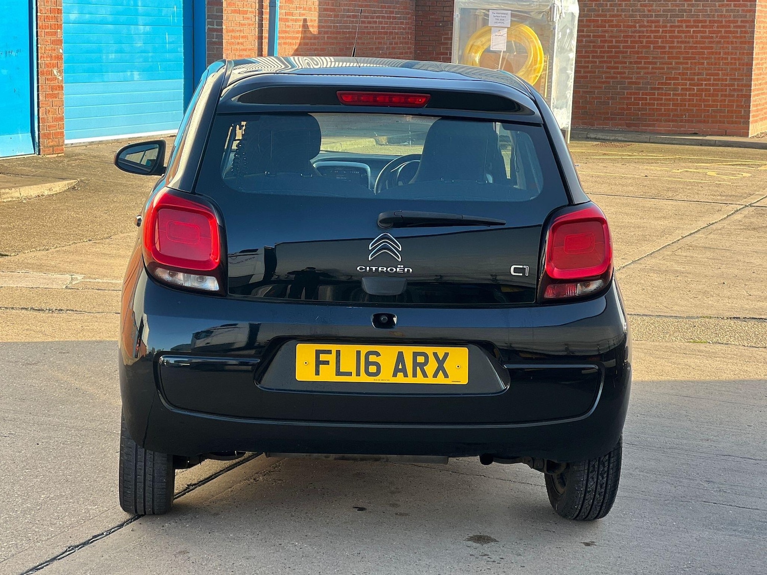 Used Citroen C1 2016 for sale - 76608519: Photo 2