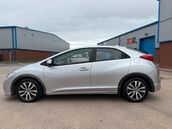Used Honda Civic 2013 for sale - 79780417: Photo