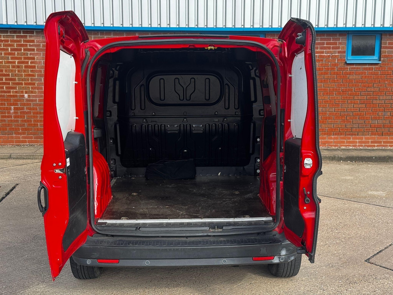 Used Fiat Doblo 2013 for sale - 77883554: Photo 19
