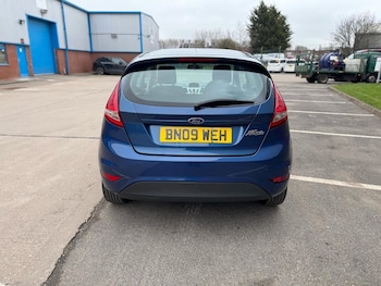 Used Ford Fiesta 2009 for sale - 77060310: Photo