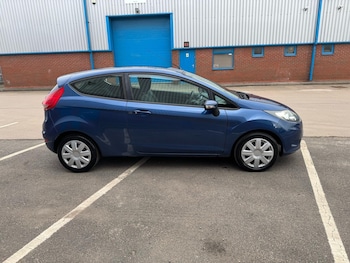 Used Ford Fiesta 2009 for sale - 77060310: Photo