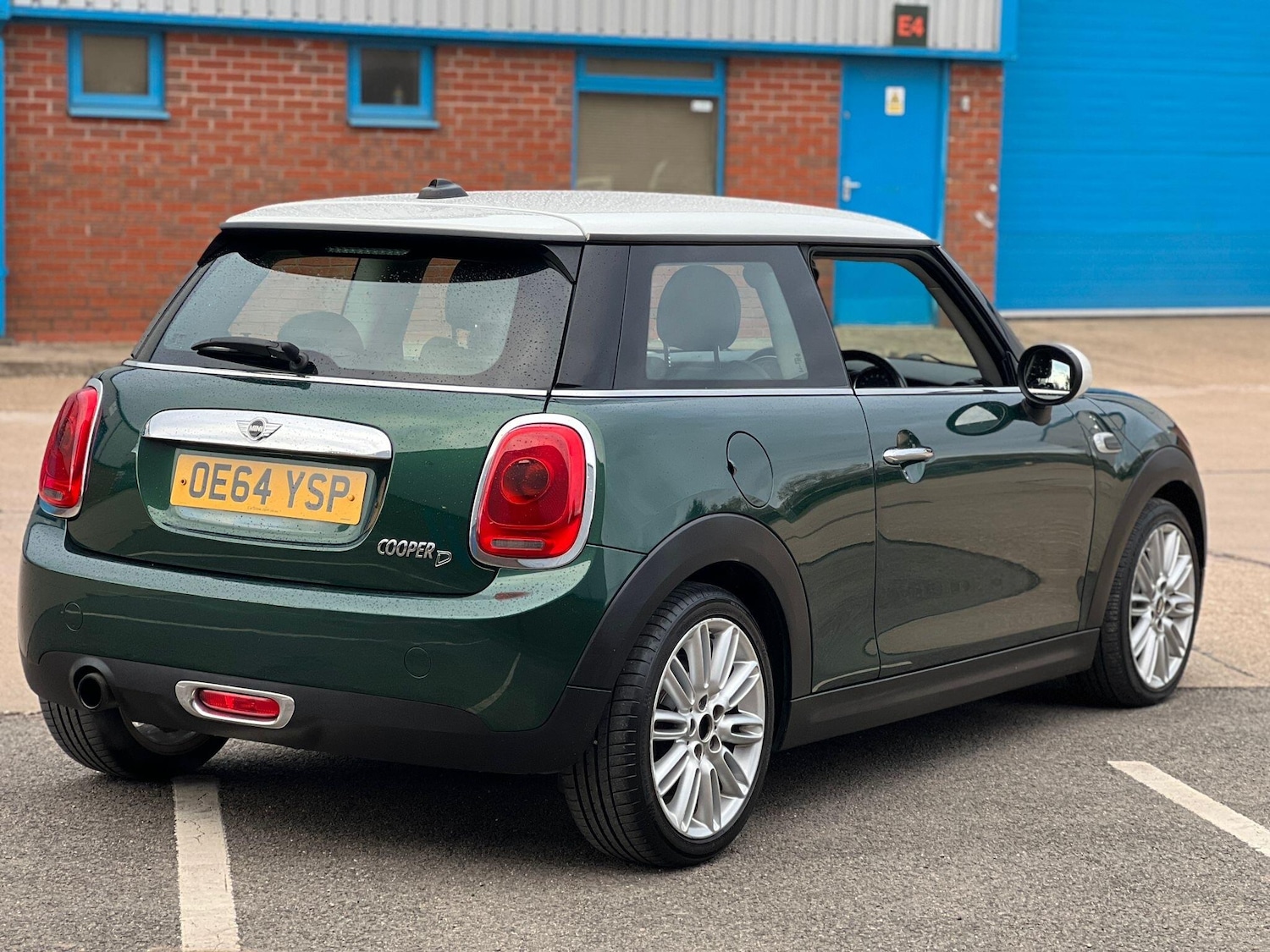Used MINI Hatch 2015 for sale - 76360296: Photo 11