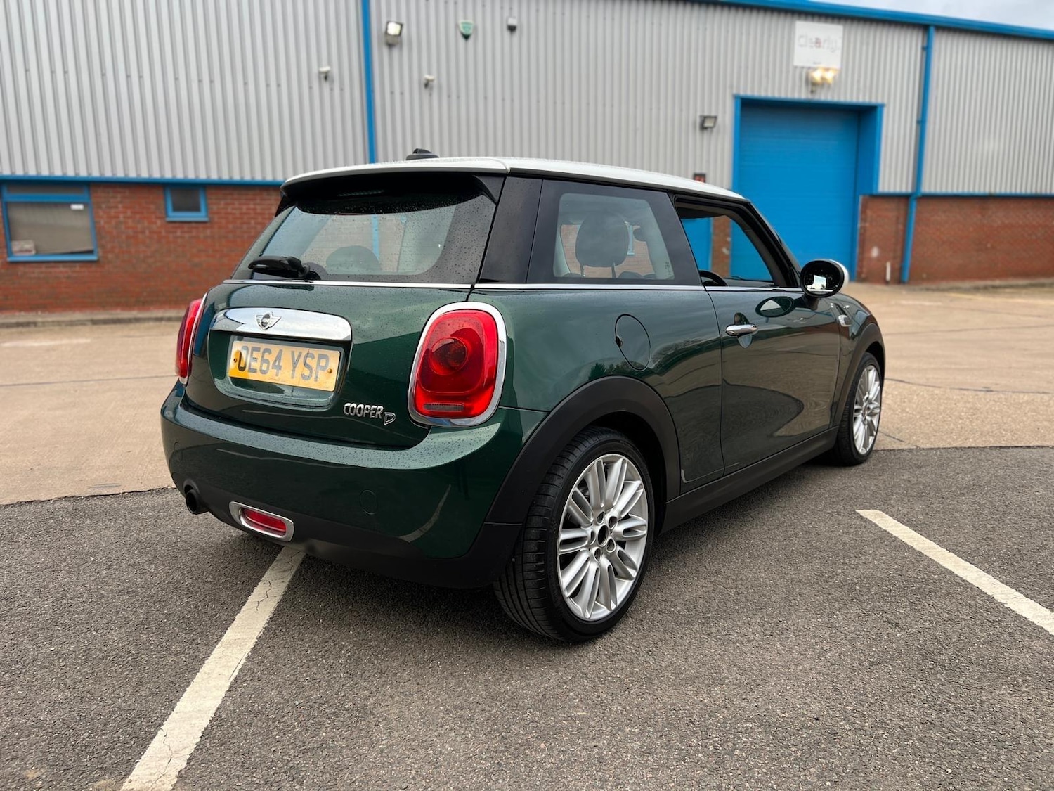 Used MINI Hatch 2015 for sale - 76360296: Photo 8