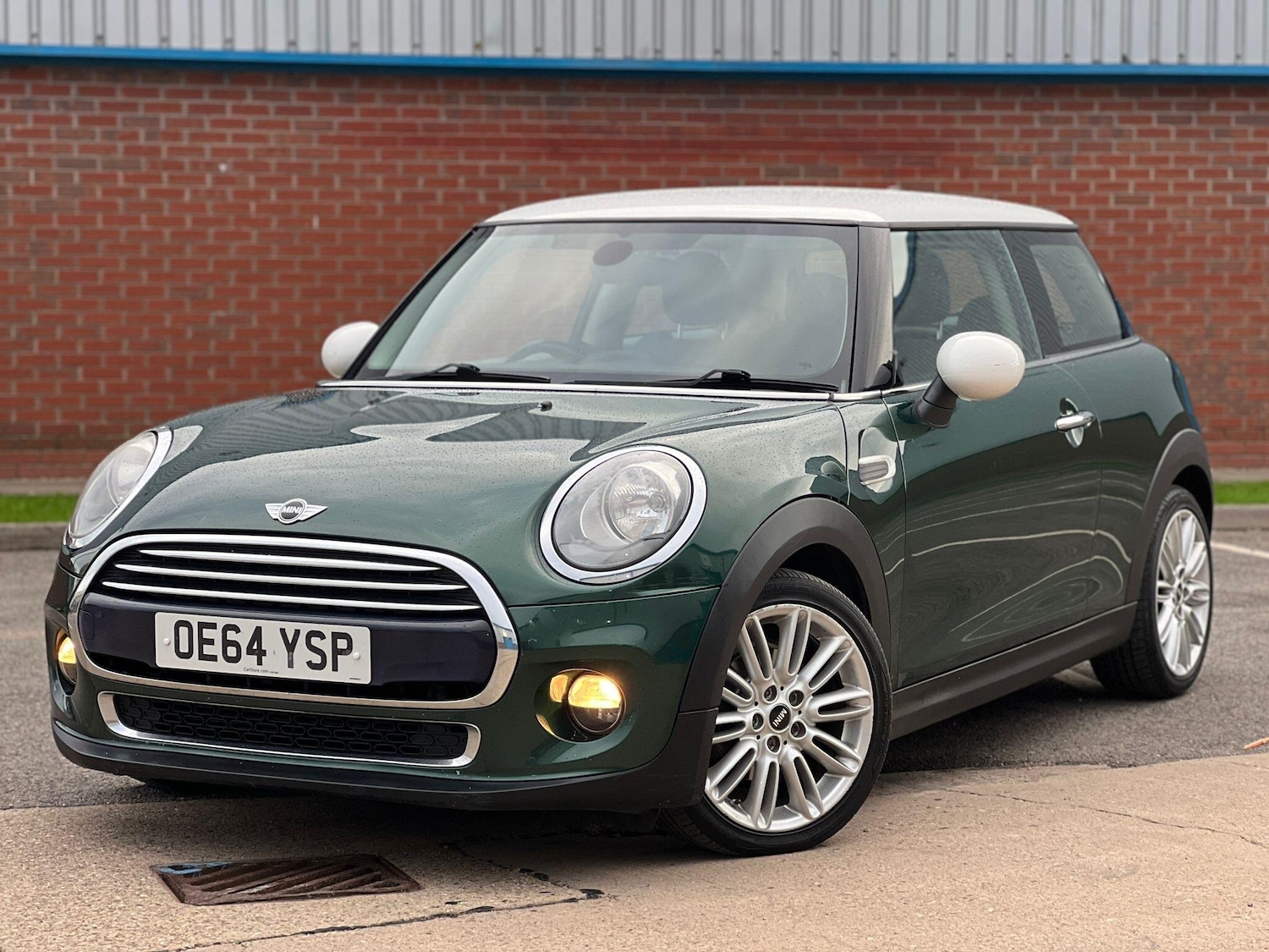 Used MINI Hatch 2015 for sale - 76360296: Photo 9
