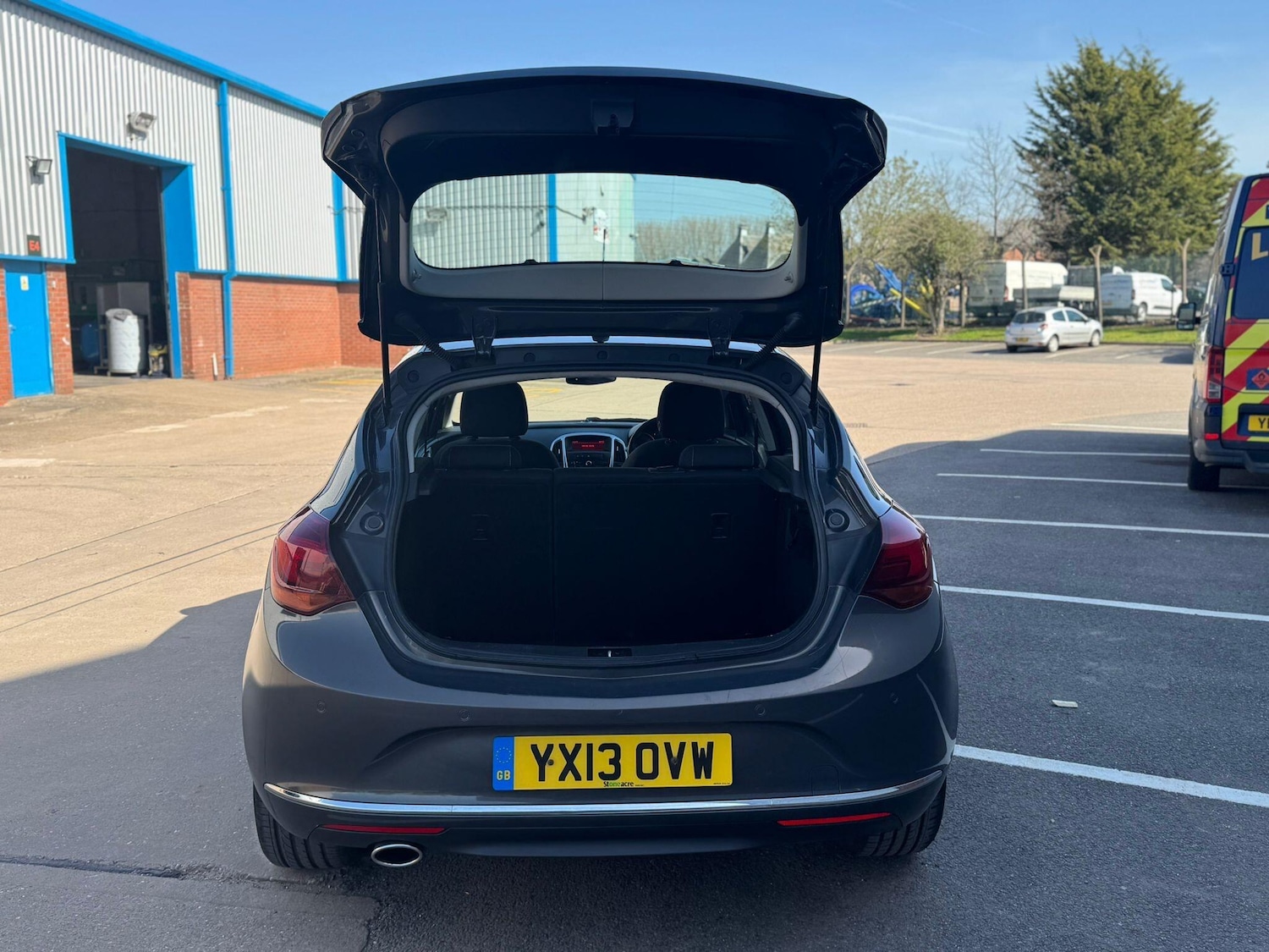 Used Vauxhall Astra 2013 for sale - 78171544: Photo 17