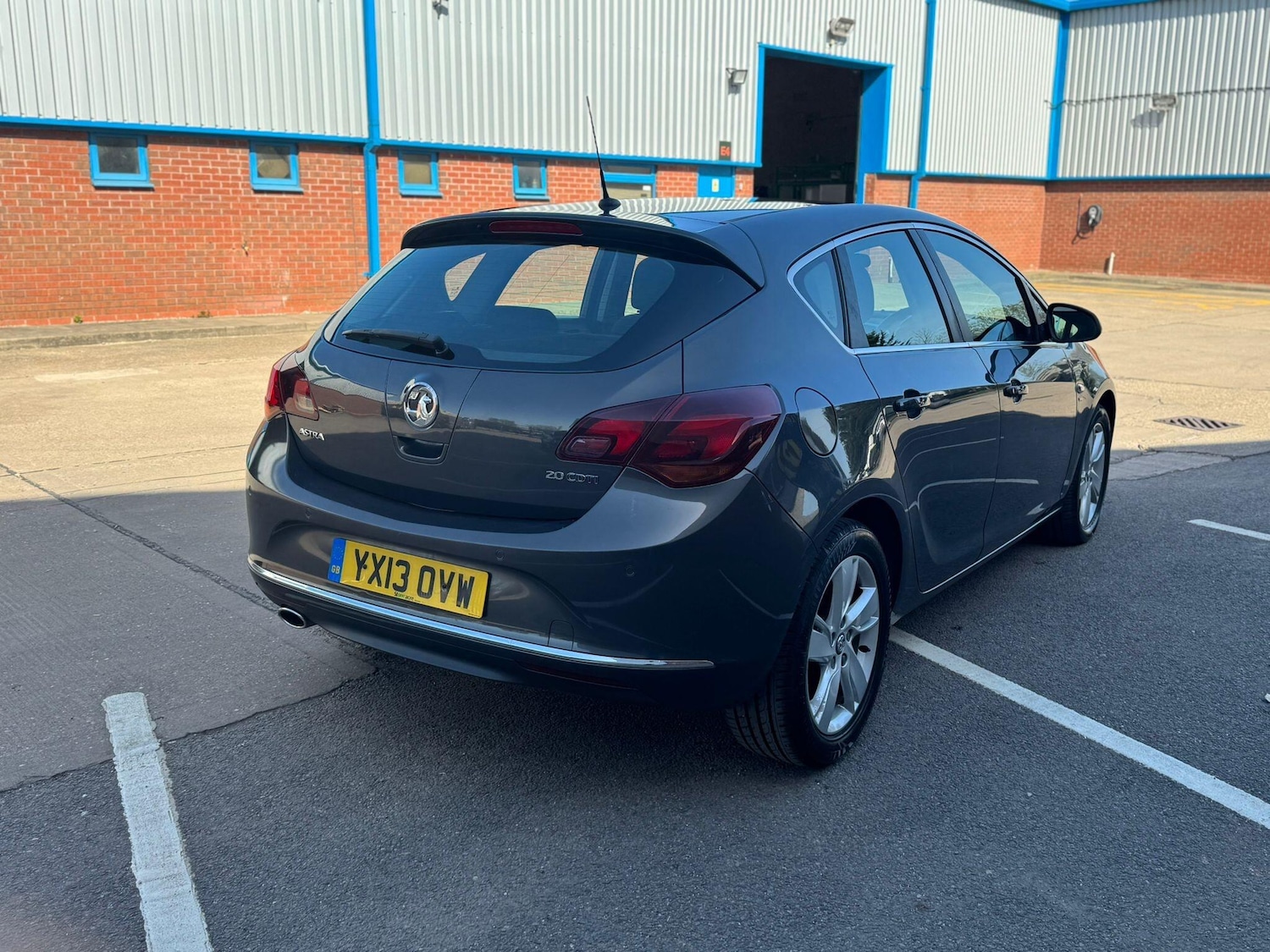 Used Vauxhall Astra 2013 for sale - 78171544: Photo 8