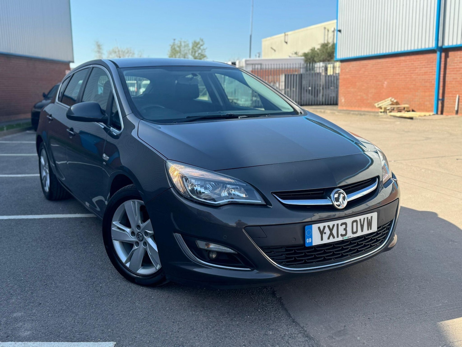 Used Vauxhall Astra 2013 for sale - 78171544: Photo 9
